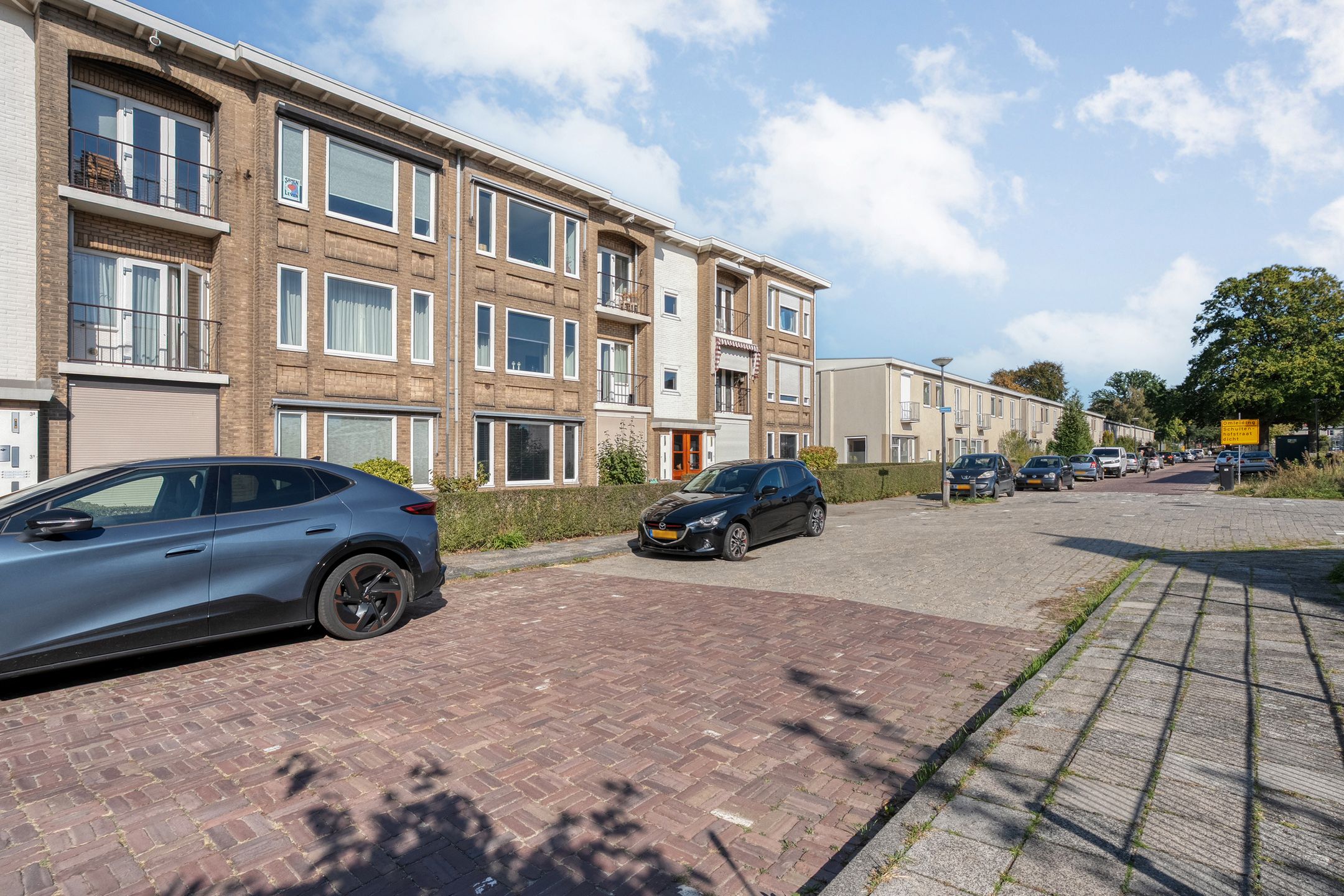 Photo 33 of Diekmanstraat 1-2