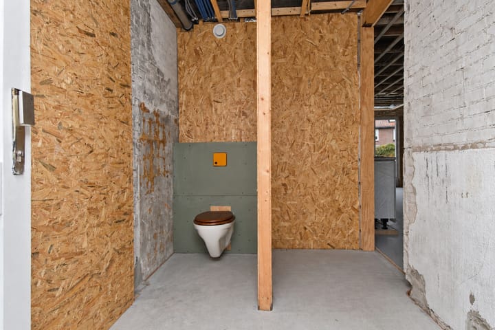 Hoekwoning te koop: Koningin Wilhelminaweg 114, Gouda
