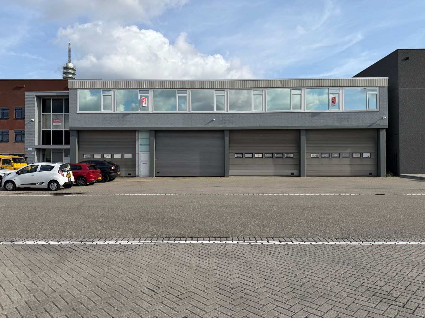 View photo 3 of Van Maasdijkweg 56-60