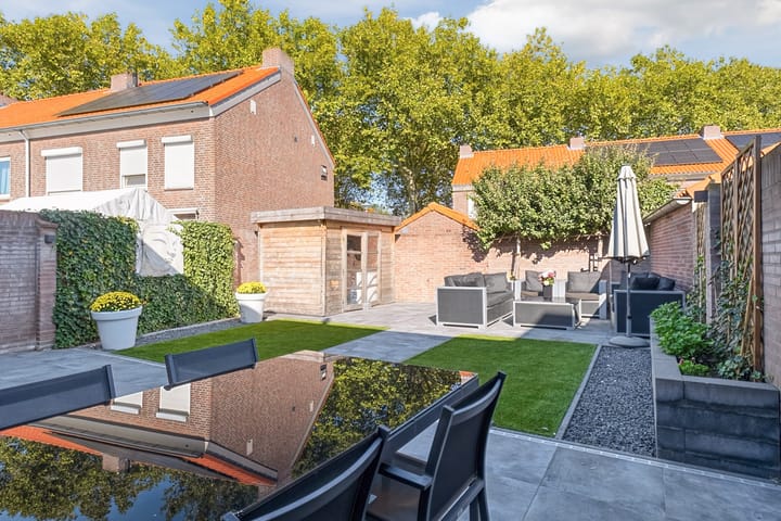 Vrijstaande woning te koop: Hert. Lambrechtstraat 14, Valkenswaard