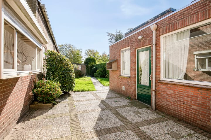 Vrijstaande woning te koop: Provincialeweg 72, Oosteind