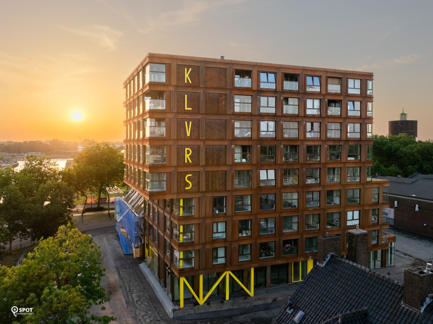 Bekijk foto 1 van Klaverssteeg 1