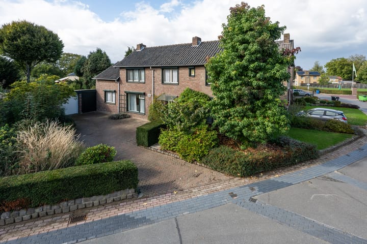 Vrijstaande woning te koop: Het Einde 2, Elsloo (Li)
