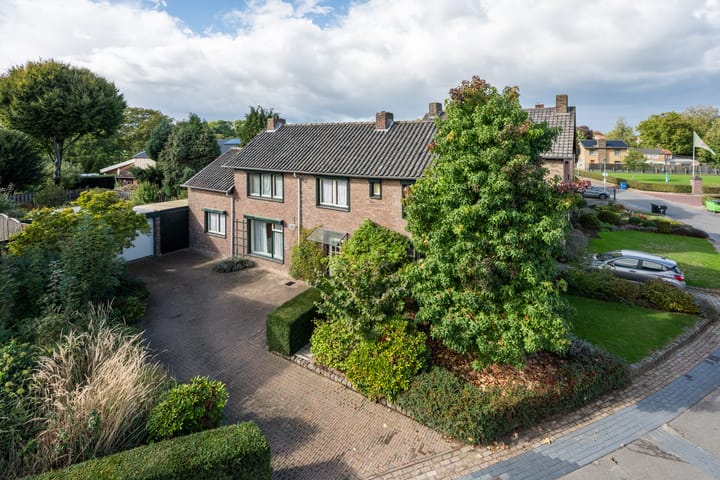 Vrijstaande woning te koop: Het Einde 2, Elsloo (Li)