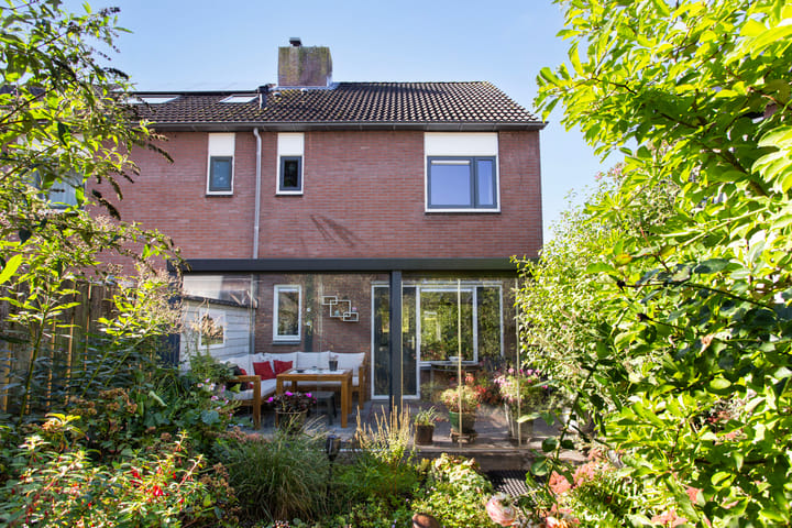 Photo 2 of Hoogstraat 106