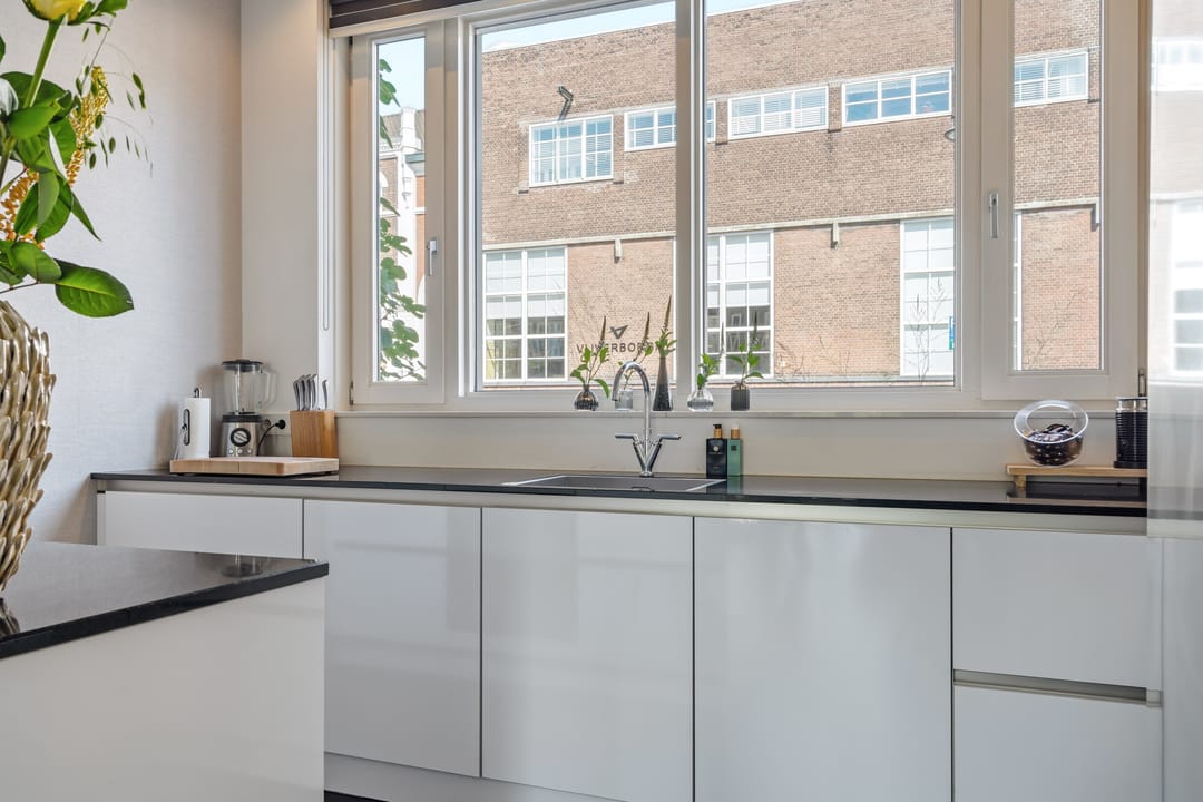 Photo 11 of Ceresstraat 10-A