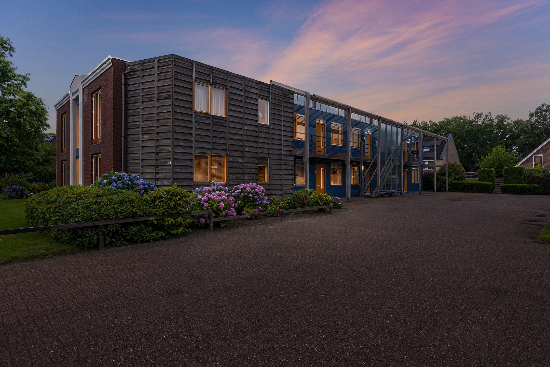 Photo 39 of Hoofdweg 96-E
