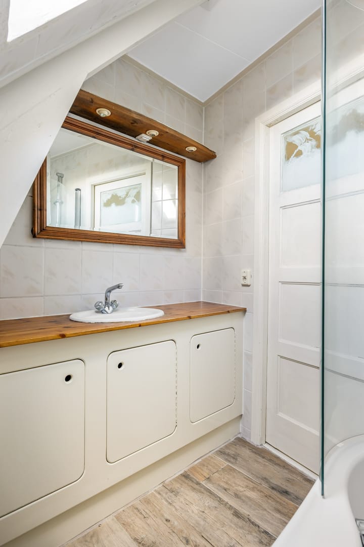 Tussenwoning te koop: Leliestraat 3, Leeuwarden