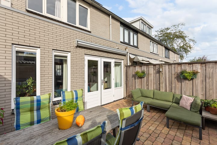 Tussenwoning te koop: Münsterstraat 12, Hengelo