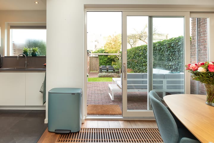 Tussenwoning te koop: Moerbeilaan 72, Hilversum