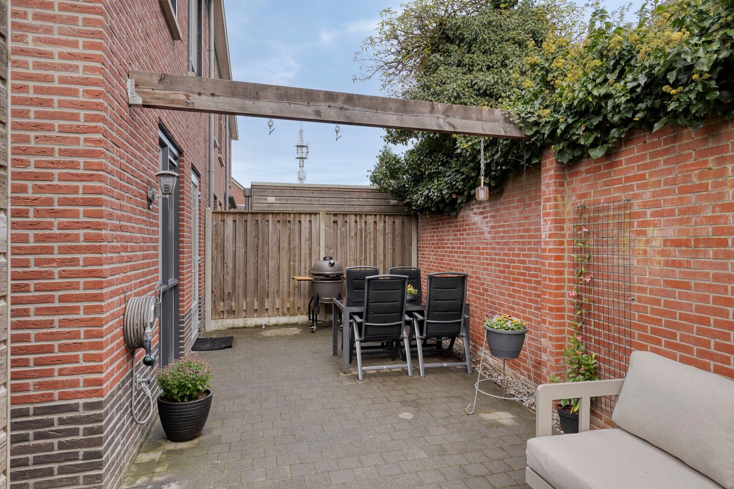 Photo 25 of Zonnebloemstraat 29
