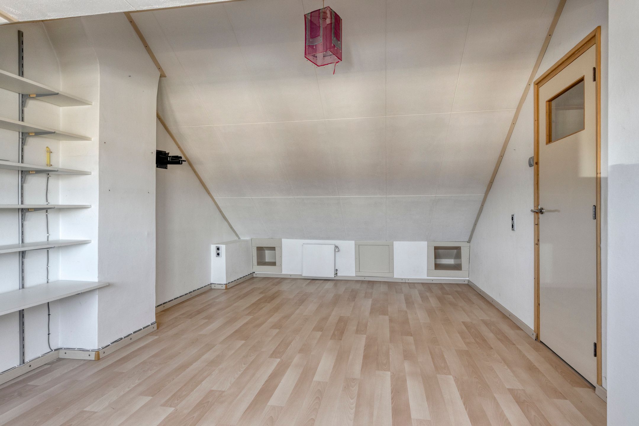 Photo 18 of Antwerpenstraat 35