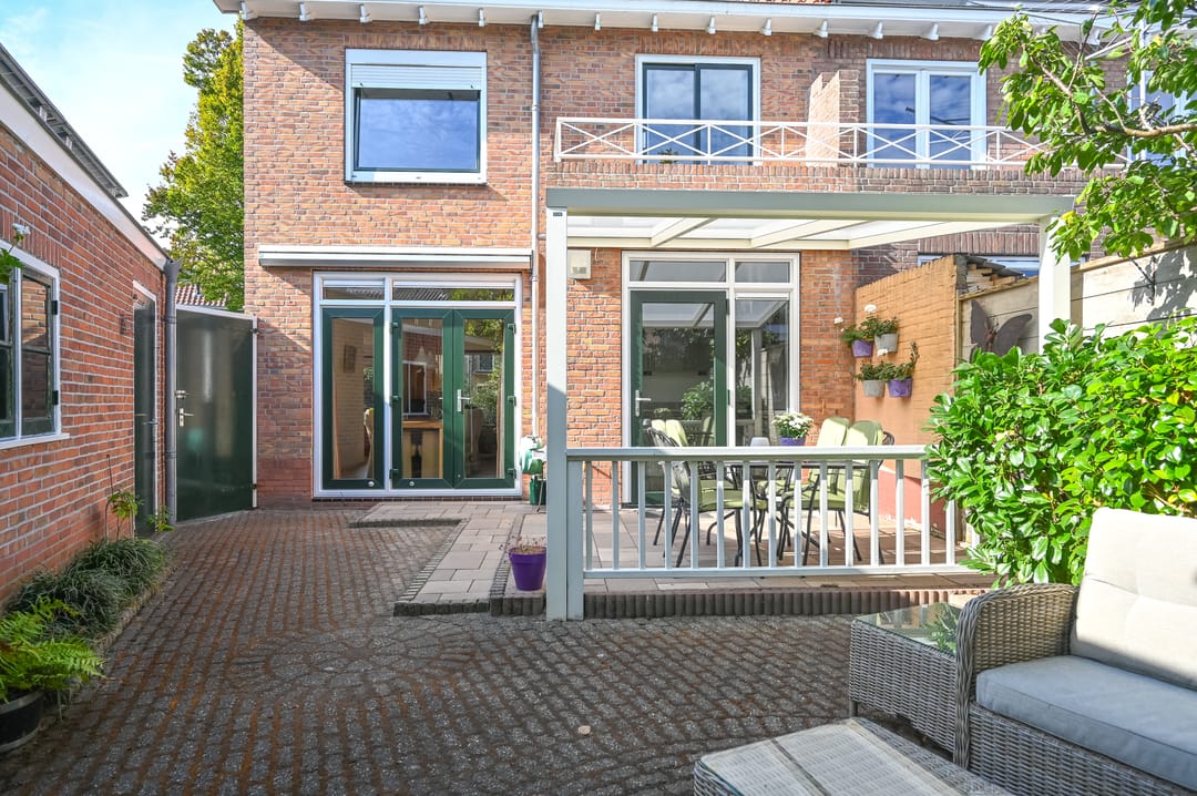 Photo 38 of Corantijnstraat 39