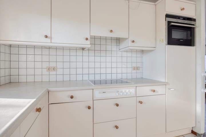 Tussenwoning te koop: oldenzaalsestraat 769, Enschede