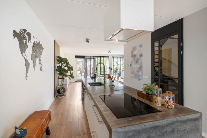 Hoekwoning te koop: Oeverpad 131, Meerstad