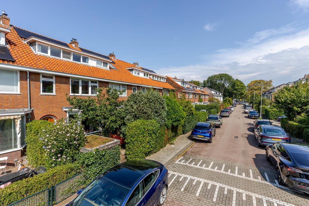 Photo 1 of Leeuweriklaan 15