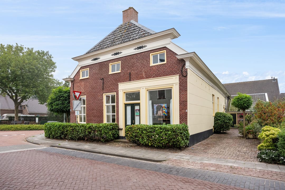 Photo 1 of Hoofdstraat 1