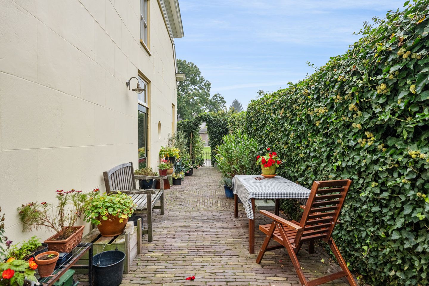Photo 5 of Hoofdstraat 1