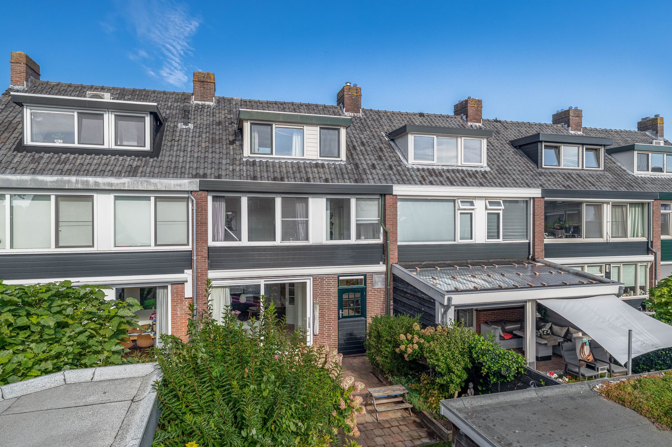 Photo 21 of De Genestetstraat 4