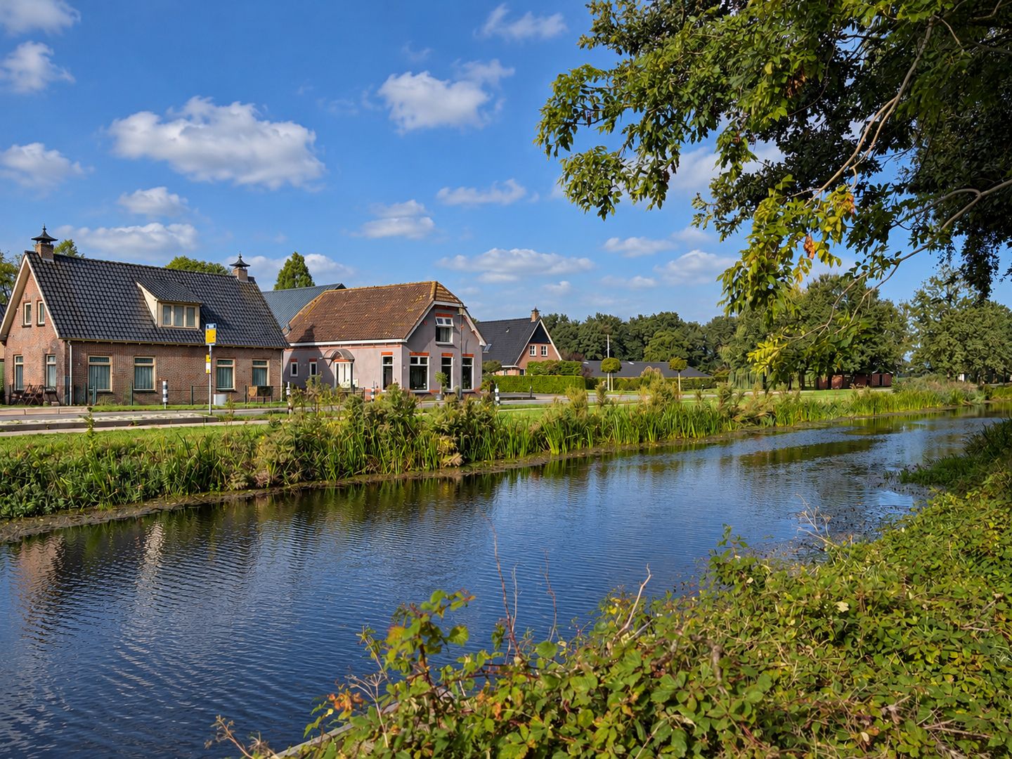 Bekijk foto 3 van Klauwertswei 14