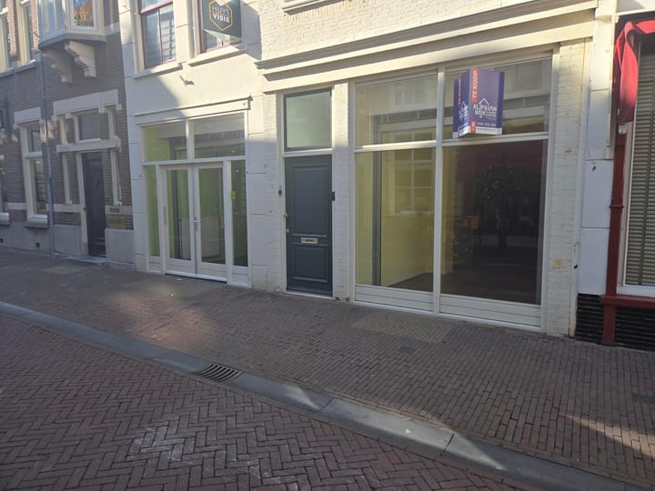 Nobelstraat 6, Brielle
