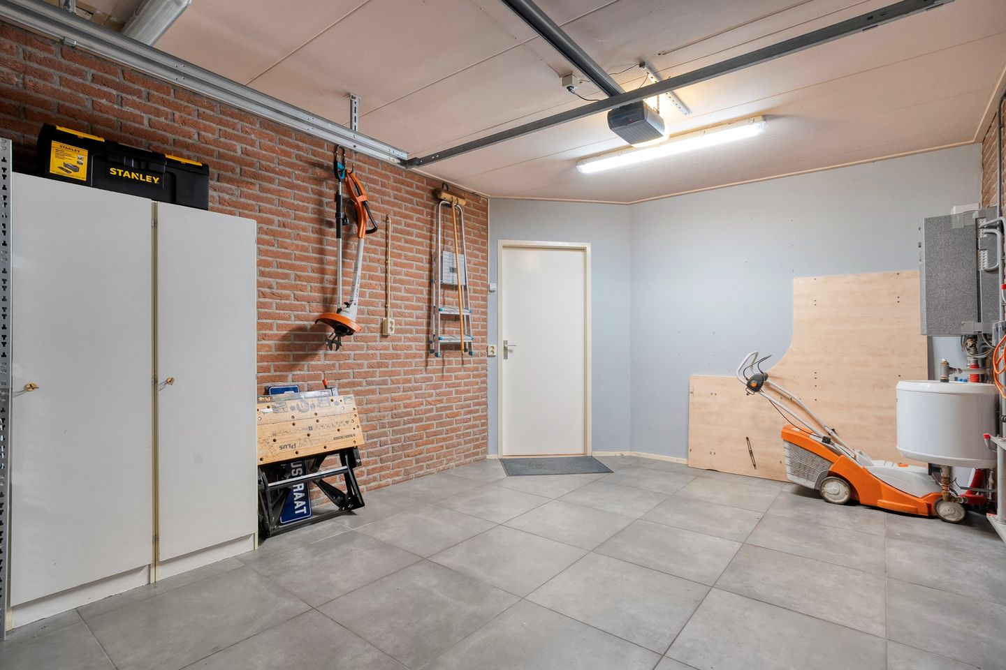 Photo 19 of Gerard Doustraat 3