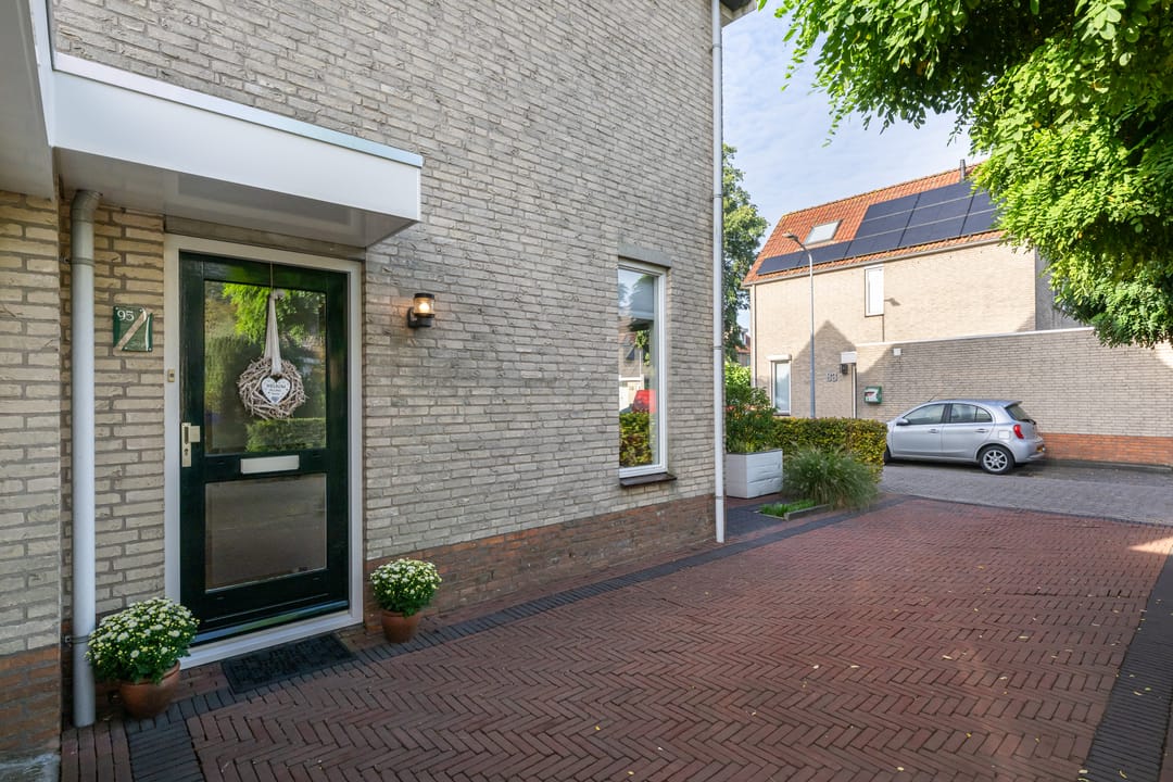 Photo 31 of Prins Bernhardlaan 95