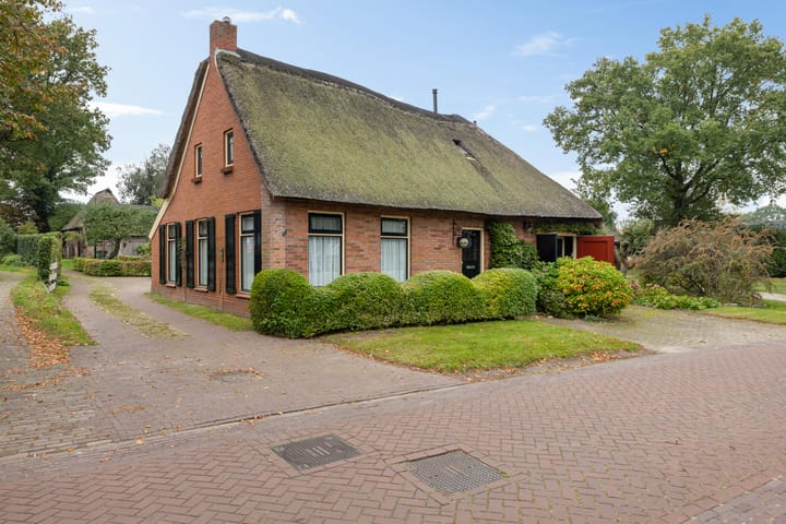 Vrijstaande woning te koop: Schoolstraat 24, Annen