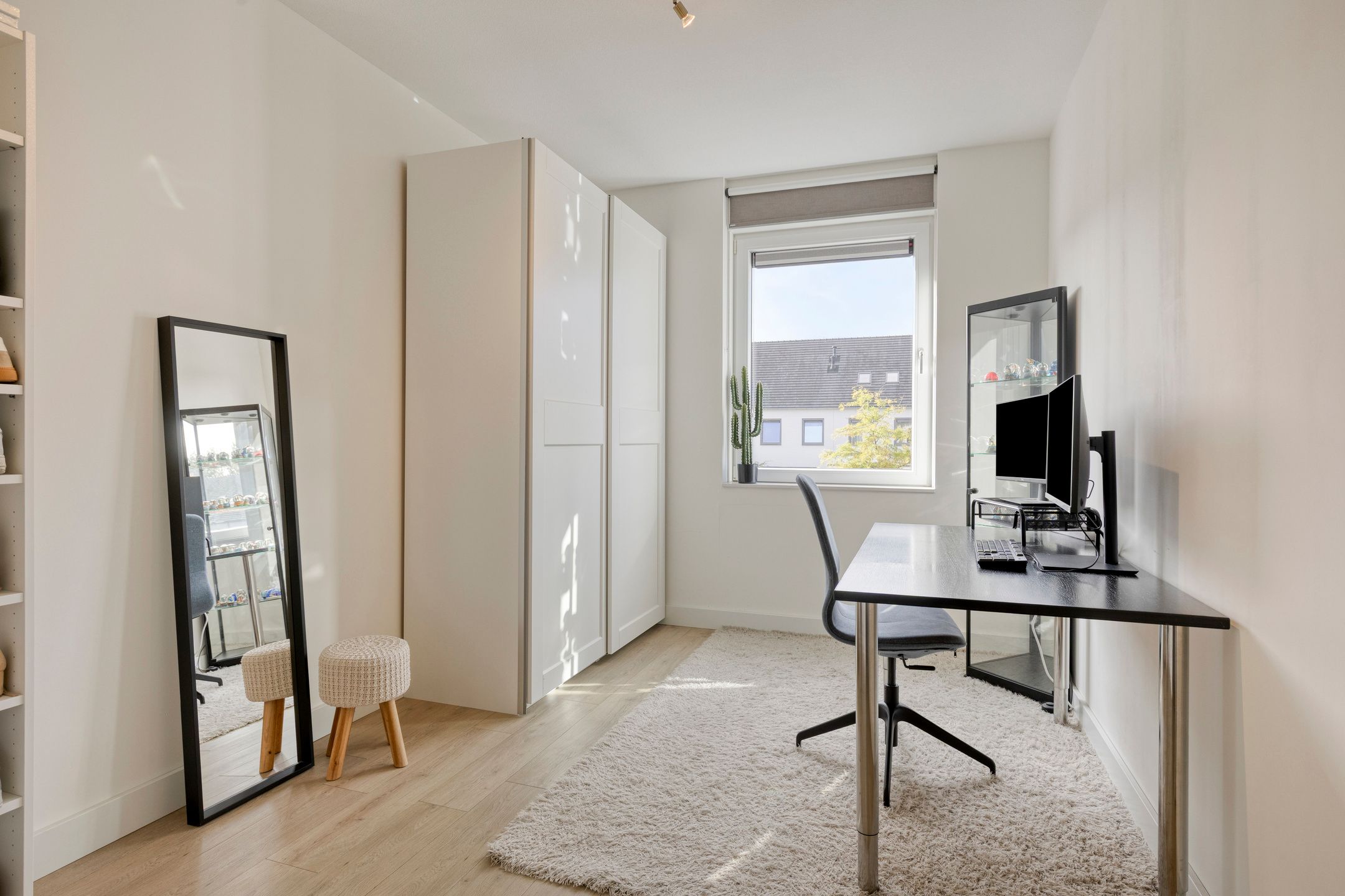 Photo 33 of Waterfront 465