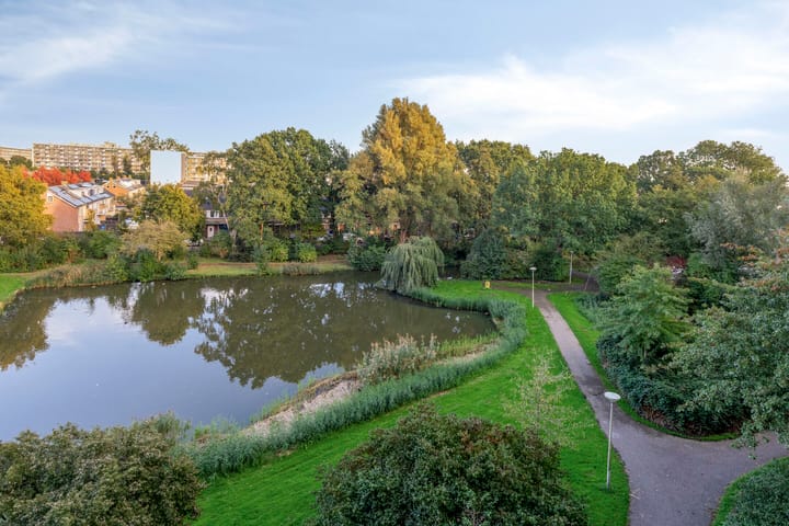 Appartement te koop: Plutostraat 130, Alphen Aan Den Rijn