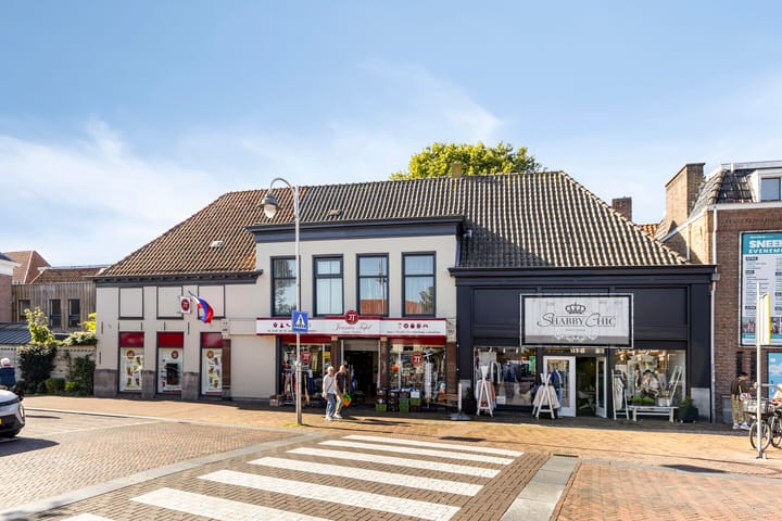 Jousterkade 1, Sneek