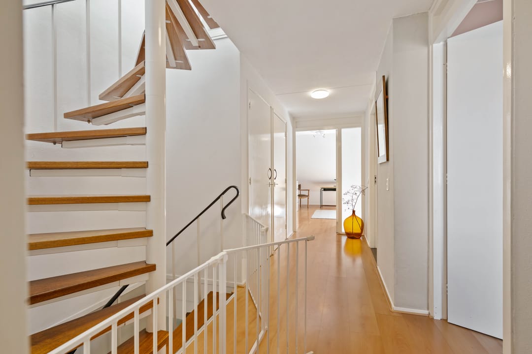 Photo 22 of Doorrid 8