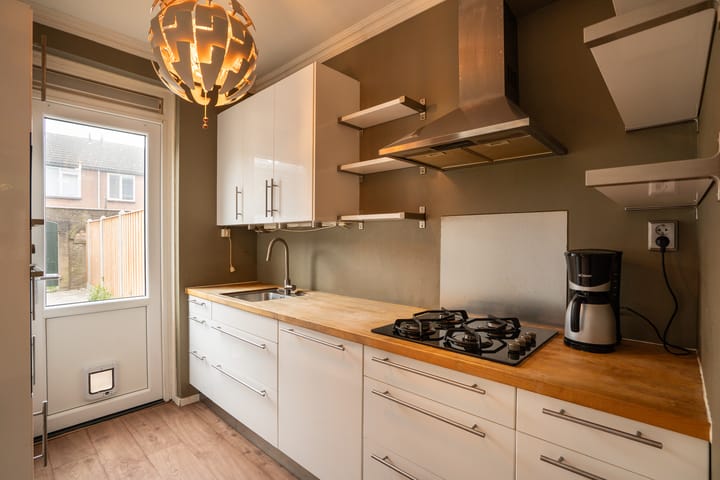 Foto 4 van Pinksterbloemstraat 12