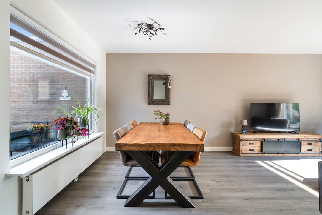 Photo 11 of Irenestraat 42