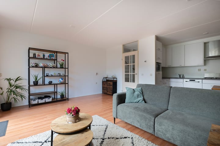 Tussenwoning te koop: Tortelduif 33, Emmen