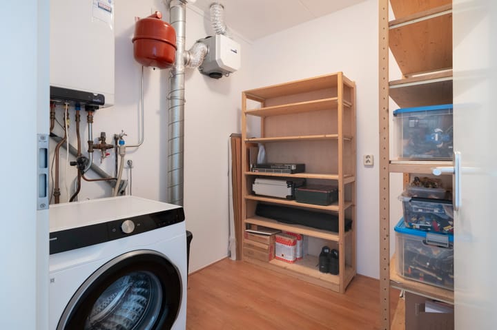 Tussenwoning te koop: Tortelduif 33, Emmen