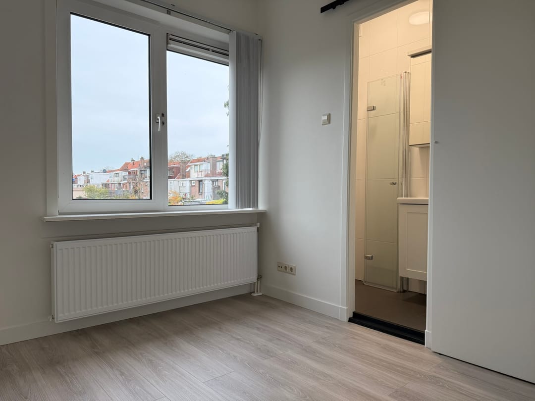 Photo 16 of Alberdingk Thijmstraat 172