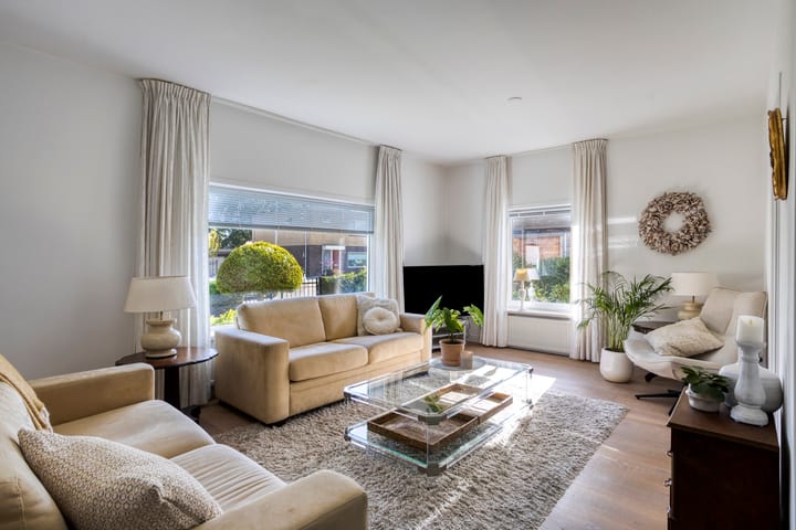 Twee-onder-één-kap te koop: Moersbergenlaan 5, Arnhem