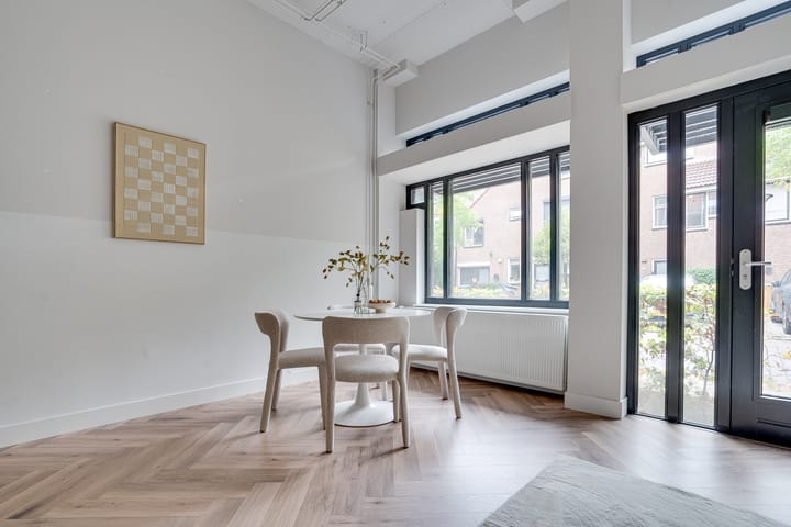 Appartement te koop: Huizermaatweg 302E, Huizen