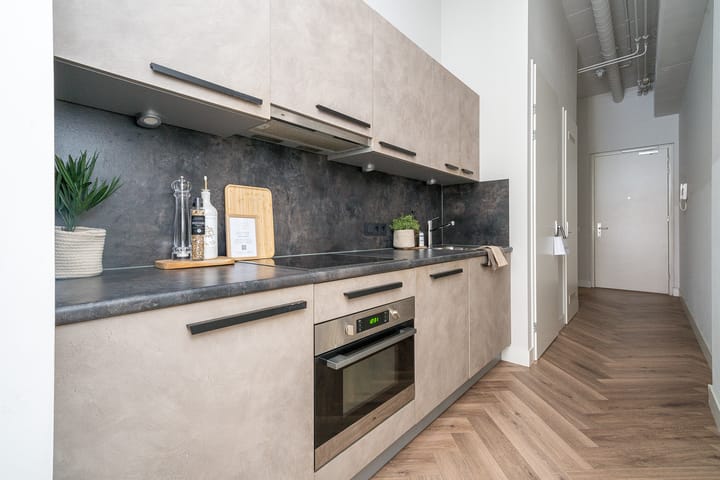 Appartement te koop: Huizermaatweg 302E, Huizen