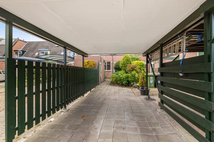 Tussenwoning te koop: Getij 43, Groningen
