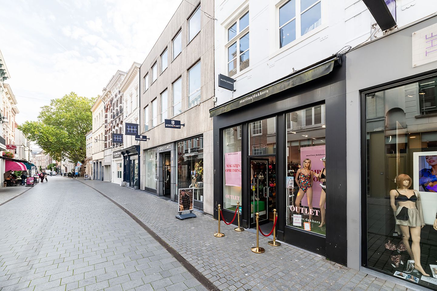 Bekijk foto 3 van Veemarktstraat 28