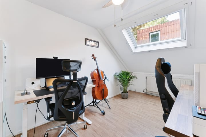 Hoekwoning te koop: Barkasstraat 20, Alkmaar