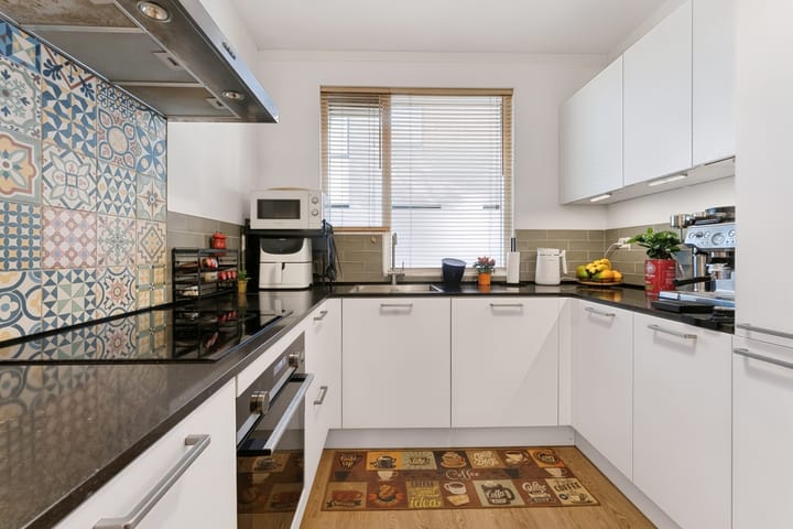Hoekwoning te koop: Barkasstraat 20, Alkmaar