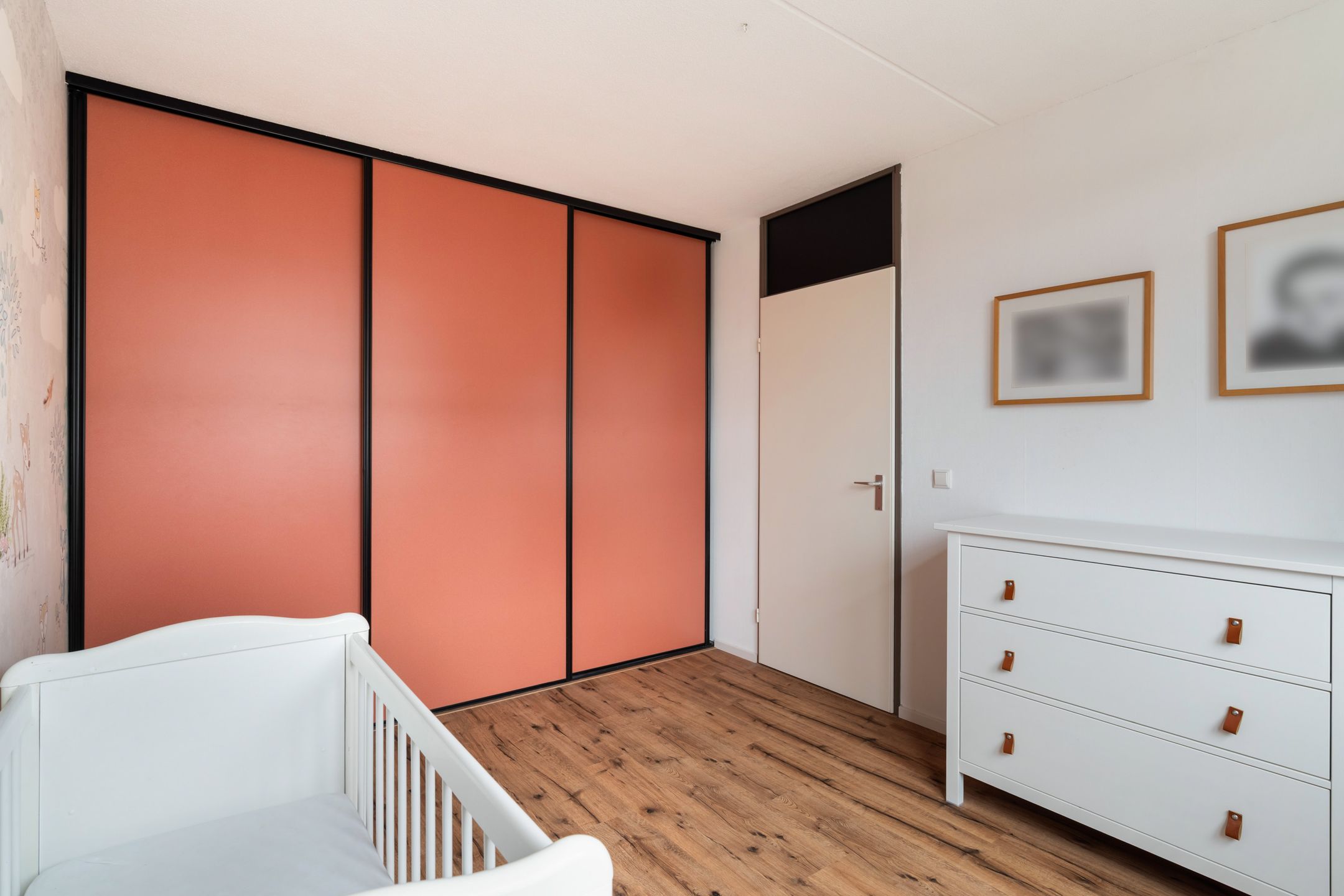 Photo 27 of Cort van der Lindenstraat 12