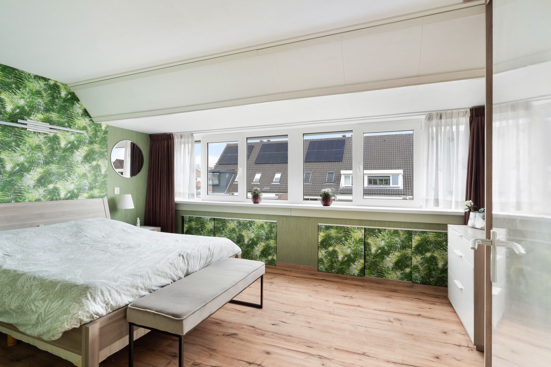 Photo 18 of Cort van der Lindenstraat 12