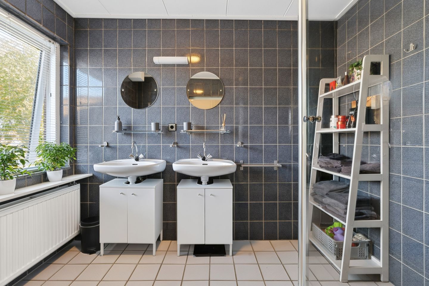 Photo 44 of Emmaweg 1