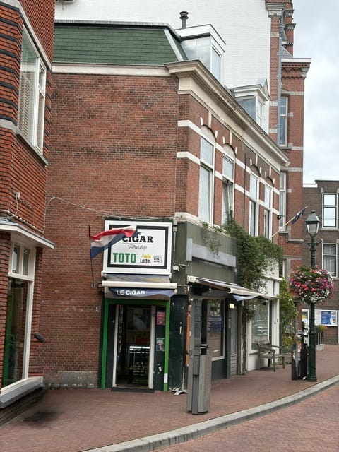 View photo 2 of Badhuisstraat 187