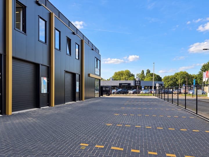 Vlamoven 33-D, Arnhem