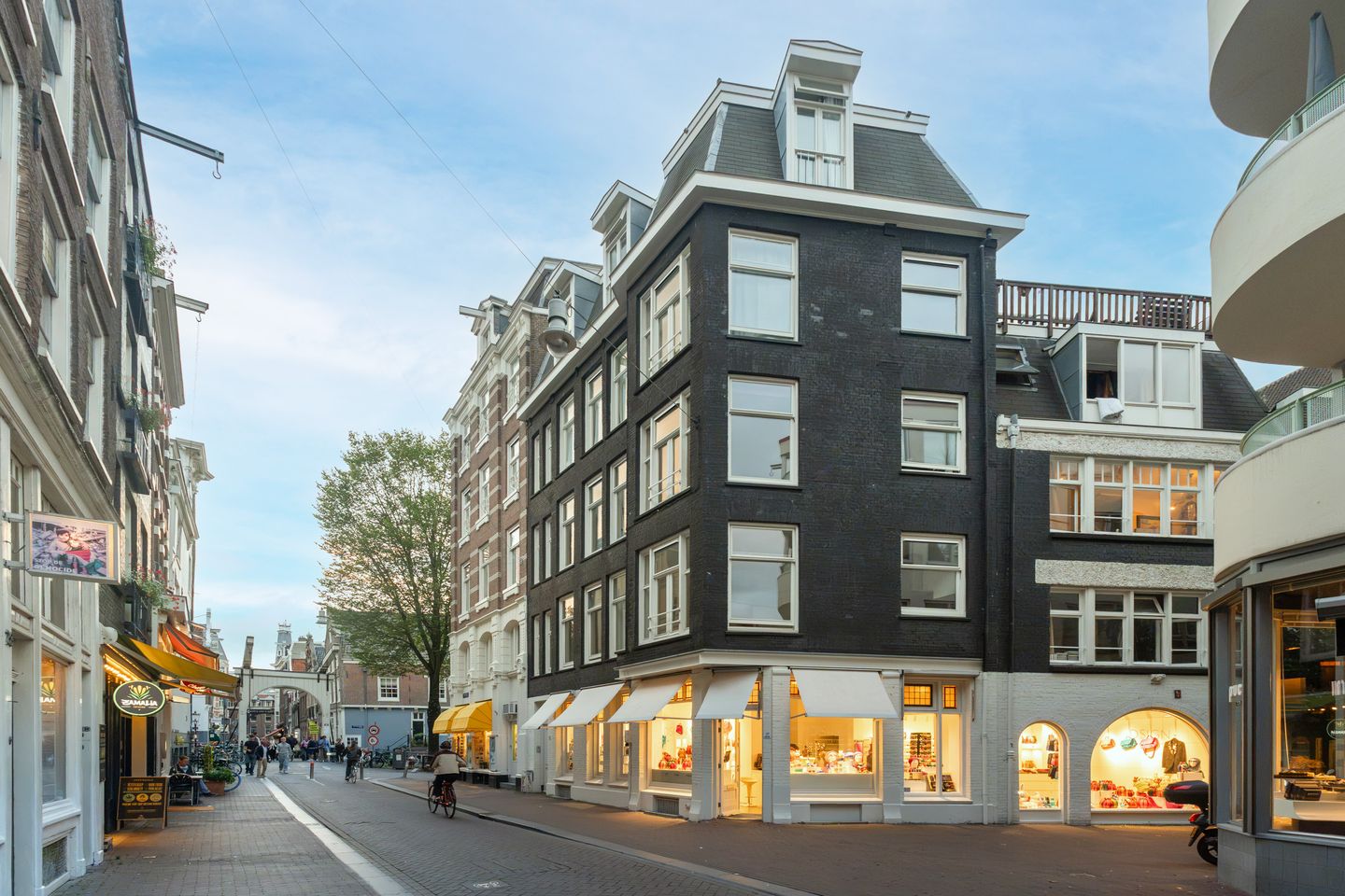 Foto 19 van Staalstraat 13-1